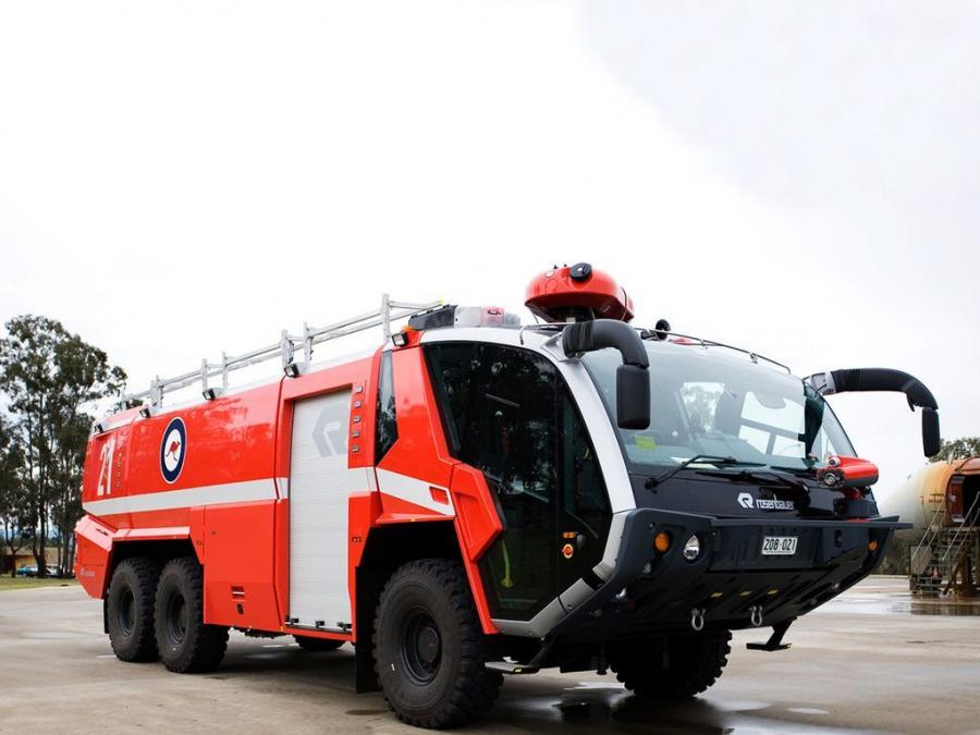  Panther 6x6 by Rosenbauer 2005 года  (фото 9 из 14)